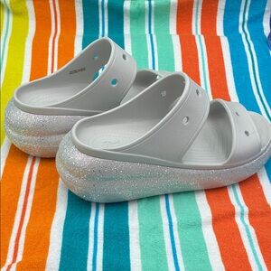CROCS Crush Glitter Platform Sandals Light Grey w/ Silver Sparkle Women Size 10